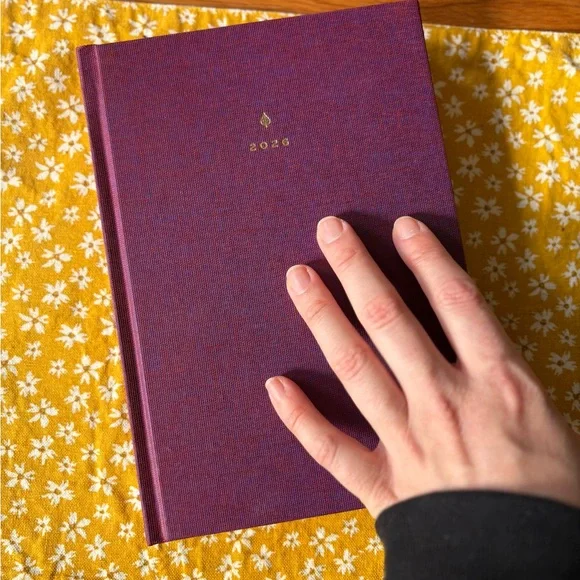 Hemlock & Oak 2026 Weekly Planner - Picture 4 of 12